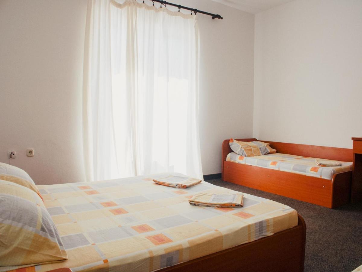 Apartments And Rooms Mato Neum Ngoại thất bức ảnh