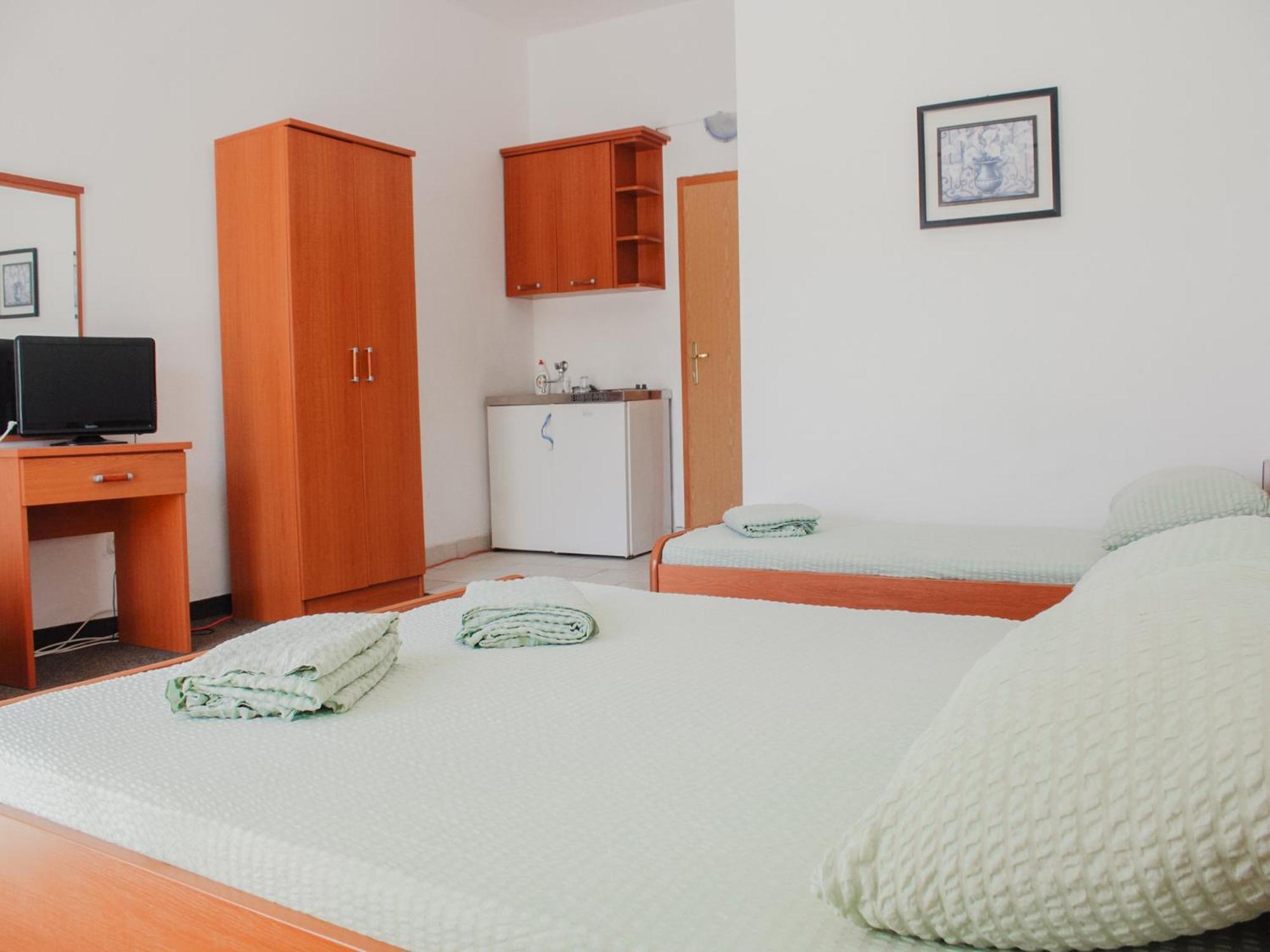 Apartments And Rooms Mato Neum Phòng bức ảnh